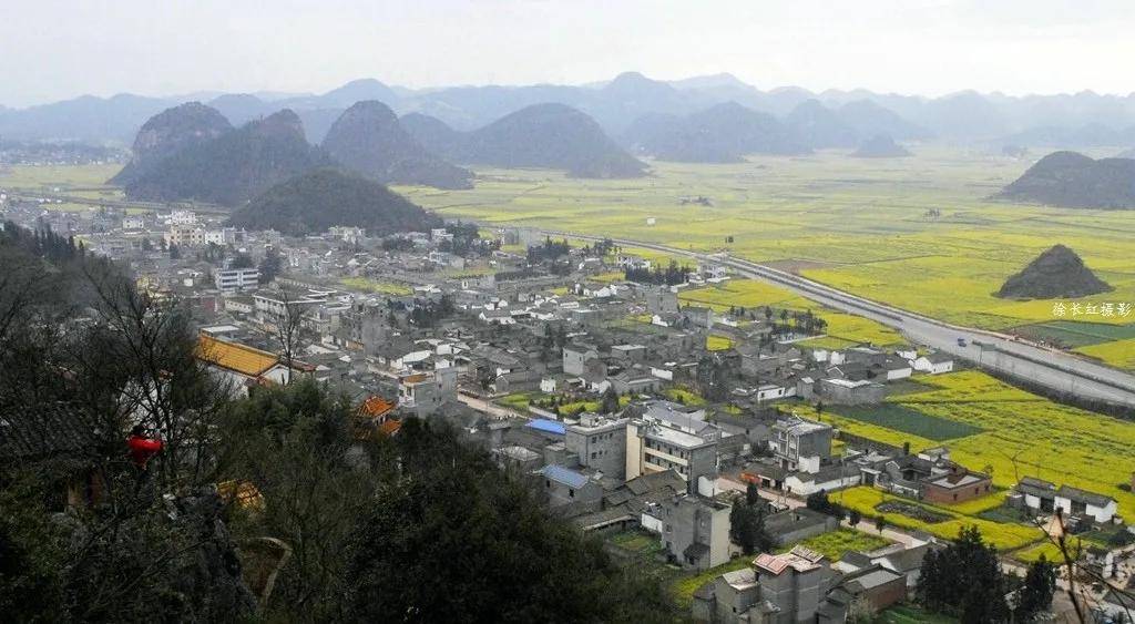 【國際旅遊攝影網】推薦住宿羅平螺絲田旭升客棧