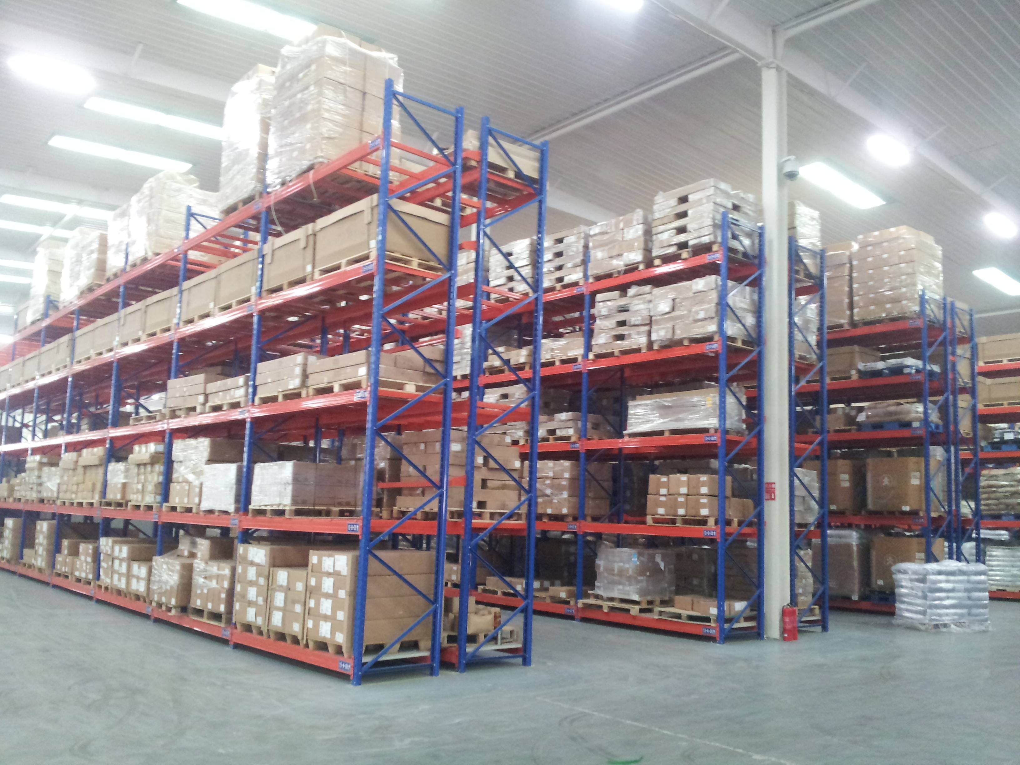 2026重型貨架品牌優選：使用者評價好的品牌大盤點，倉庫貨架/倉儲貨架/閣樓貨架/橫樑貨架，重型貨架廠商推薦