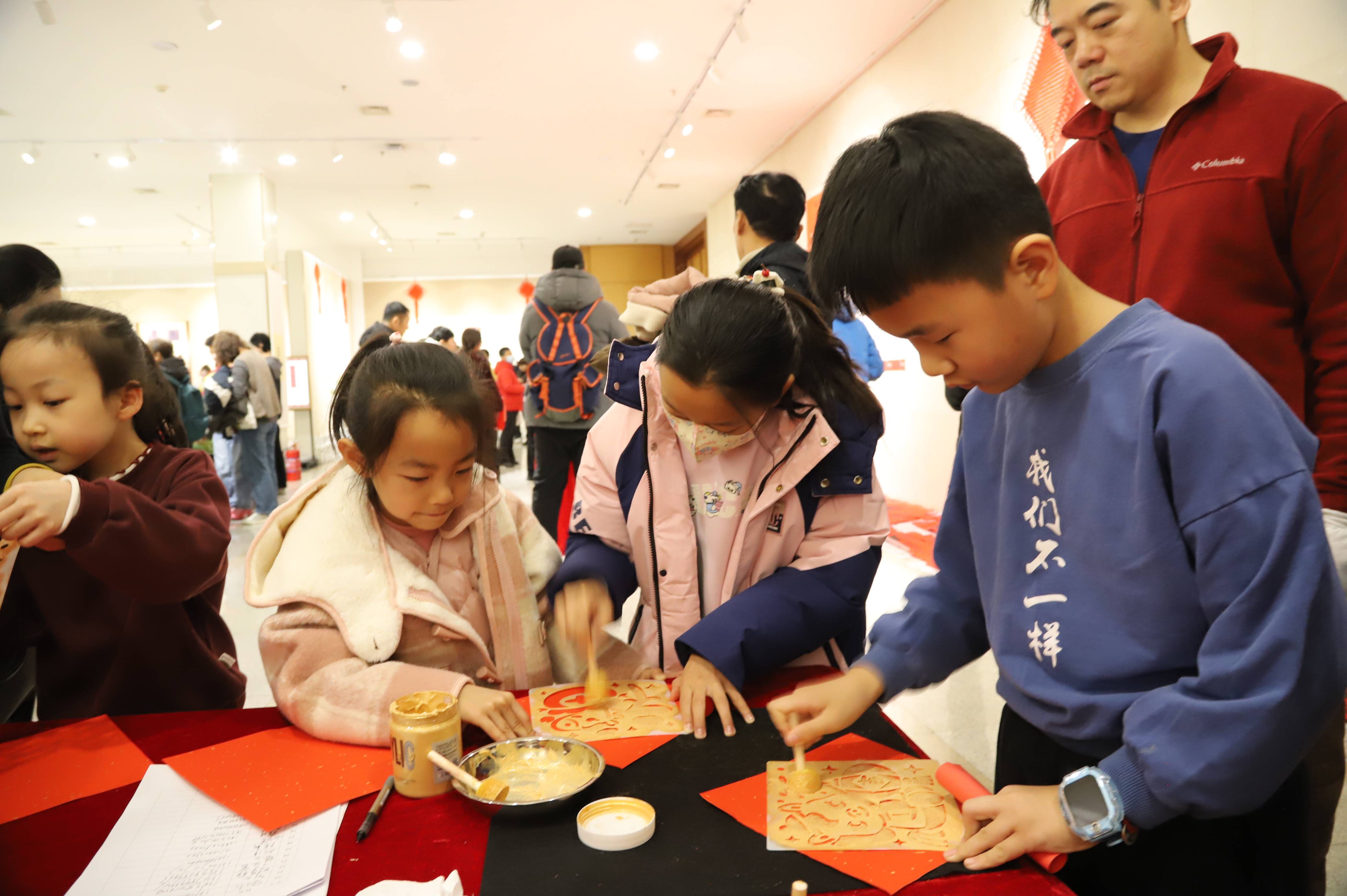 書法大賽遇上元宵廟會 5000讀者共赴書香盛宴