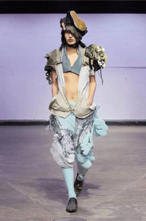 服裝畢業設計釋出 | 2026中央聖馬丁藝術與設計學院-研究生服裝畢業秀！