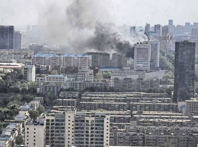 長春一停業裝修飯店發生火災 無人員傷亡