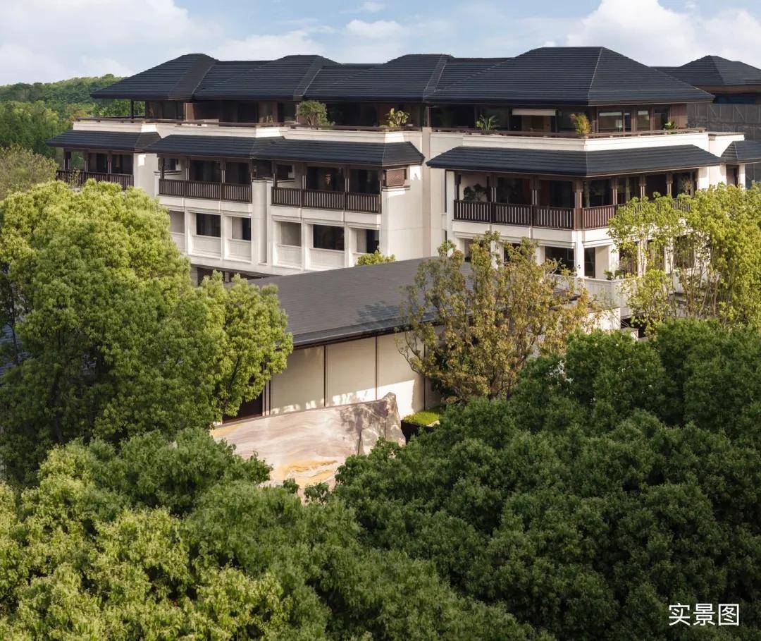 建發房產“燈塔戰略”再掀現象級熱銷！產品力成穿越週期的硬通貨