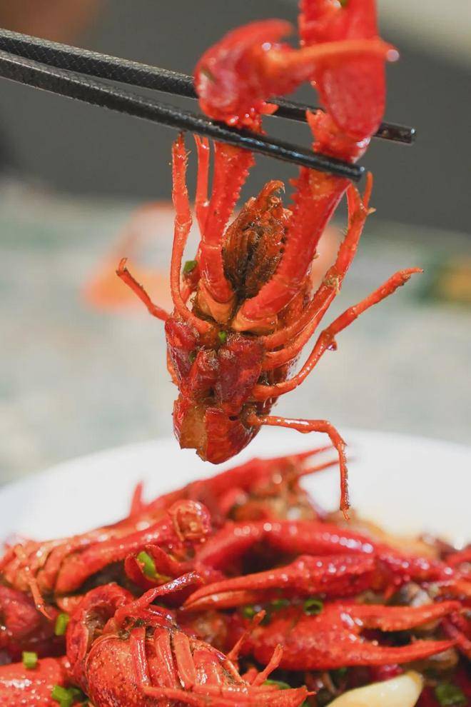 原創廣州有美食店開了15年火了15年，天天排長隊，我找到了它火的原因