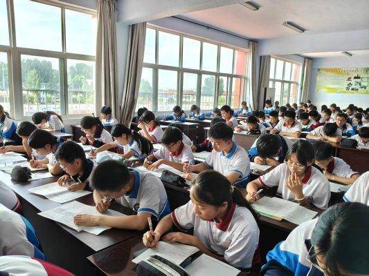 原創以賽促學強技能 妙算比拼展風采——濟南市萊蕪區方下中心中學成功開展數學計算能力大賽