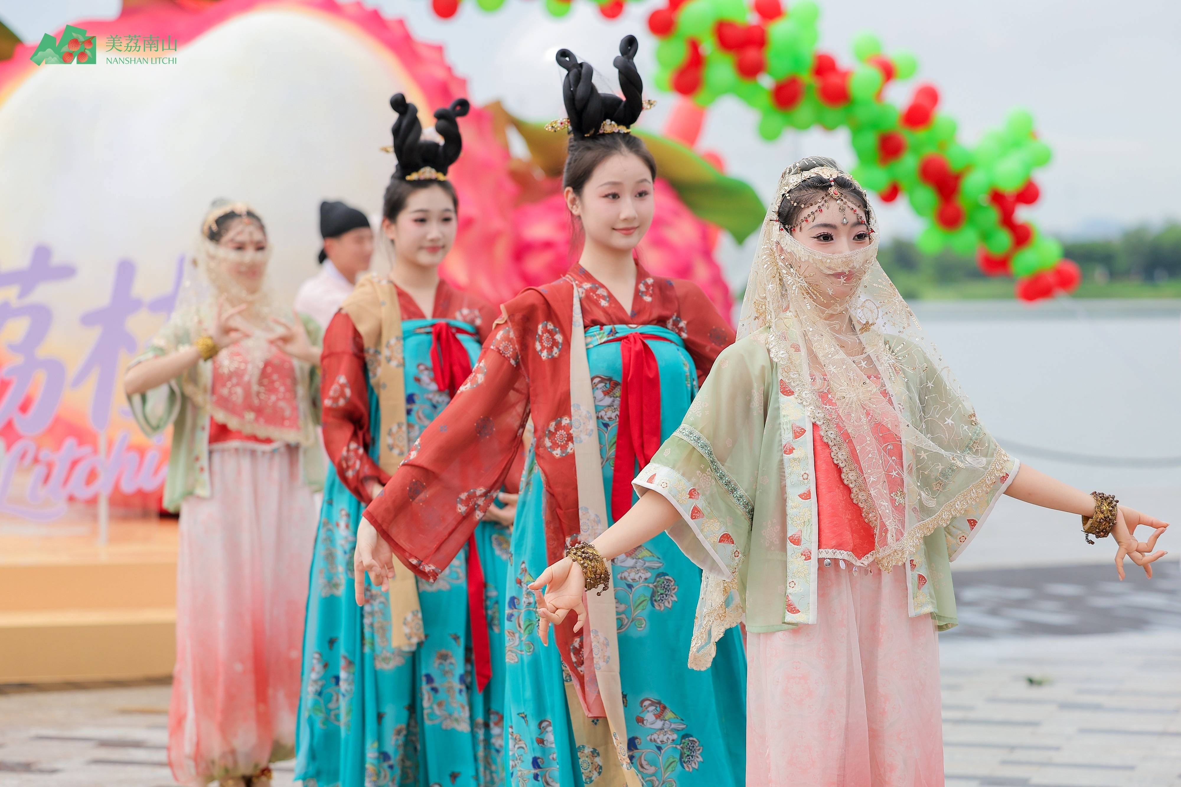 “美荔南山”旅遊消費季甜蜜啟幕，南山限定夏天請查收