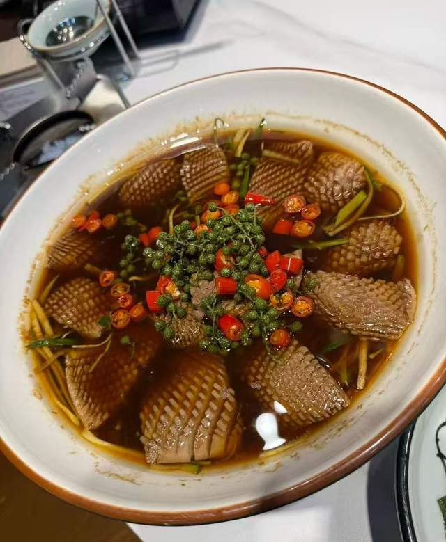千年楚味，把三峽江鮮、臍橙山野，秭歸美食攻略！