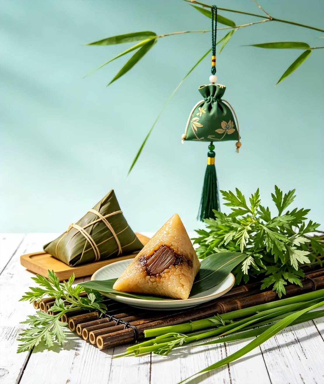 收藏！端午最全科普：古法養生、傳統習俗、經典詩詞一次看完，記得轉發給家人