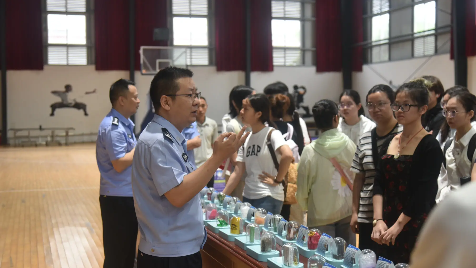 警校聯動開展禁毒教育 築牢青少年防毒安全防線