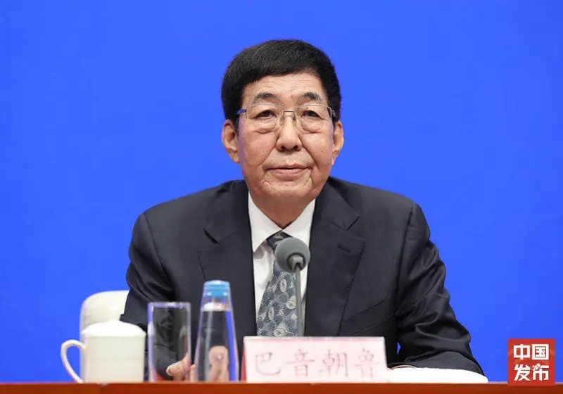 駁“少數民族強迫勞動”指控，人大法工委亮7種法律文字反擊