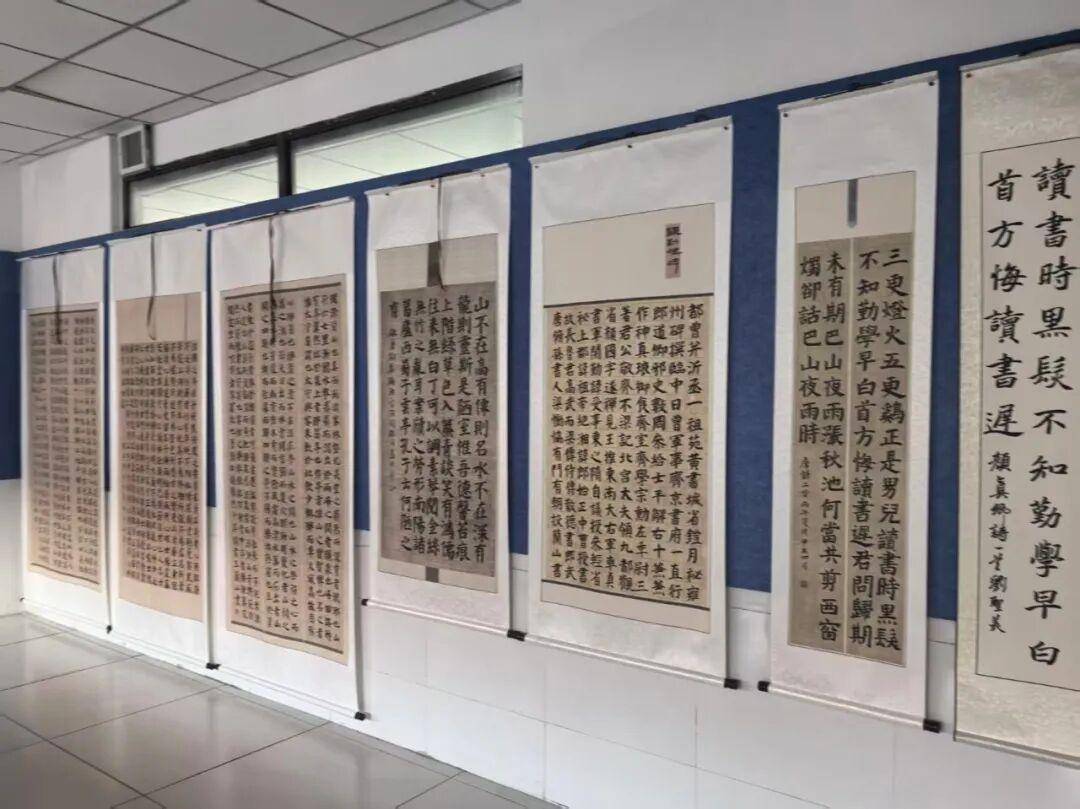 原創臨沂市書法家協會 “文潤沂蒙·書法百校行 ”主題活動走進沂河實驗小學