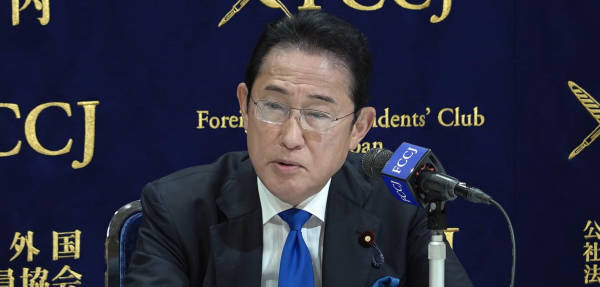 日本前首相岸田文雄：現在日本願推動中日對話的人越來越少，我十分遺憾