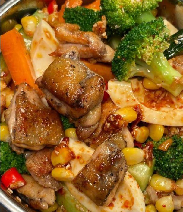 原創網紅美食蛋包飯，做法簡單，鬆軟綿密，好吃又好看