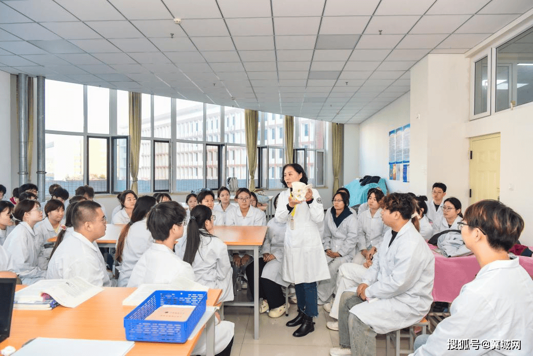 走進京津冀最美大學之河北科技學院