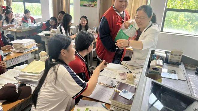 全國會計初級職稱考試放榜 臨沂市高階財經學校交出“硬核答卷”