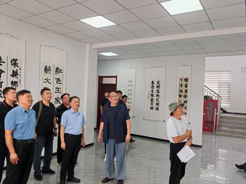 原創“情繫沂蒙紅 墨潤王家圈”弘揚沂蒙精神主題書法駐村展舉行
