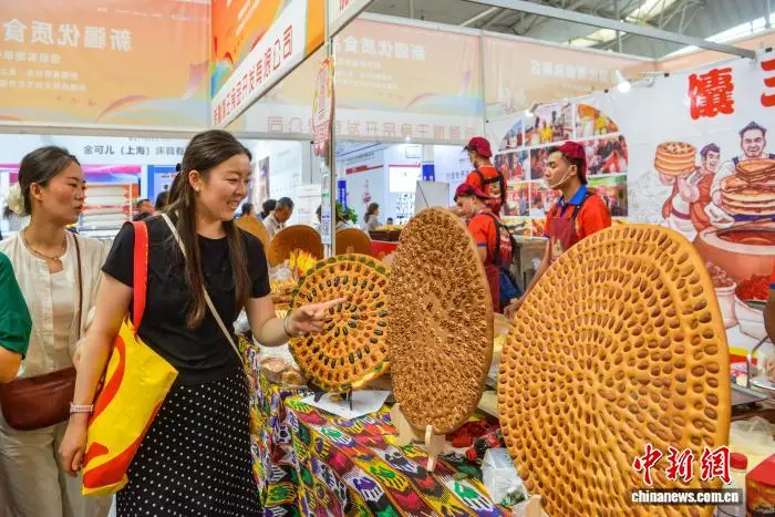 2026新疆美食嘉年華系列活動人氣火熱