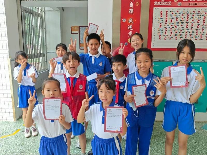324封來信，封封有回應！深圳這位小學校長真暖心
