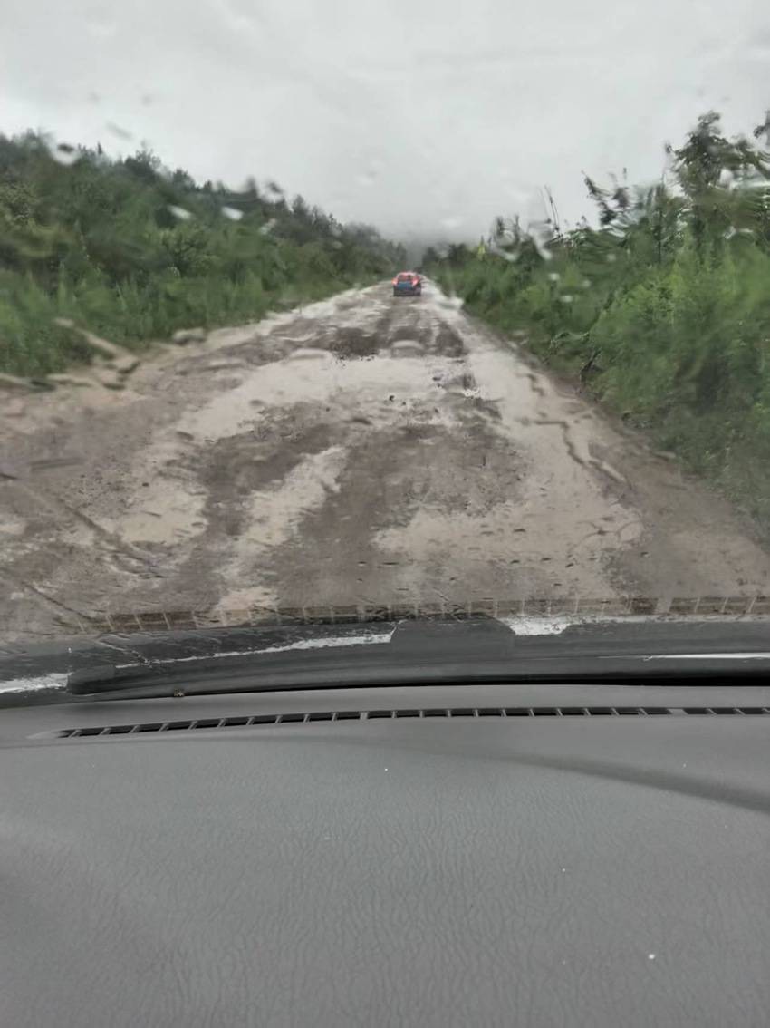 暴雨封路物流受阻 延邊東北亞物流中心繞行保配送暖民心