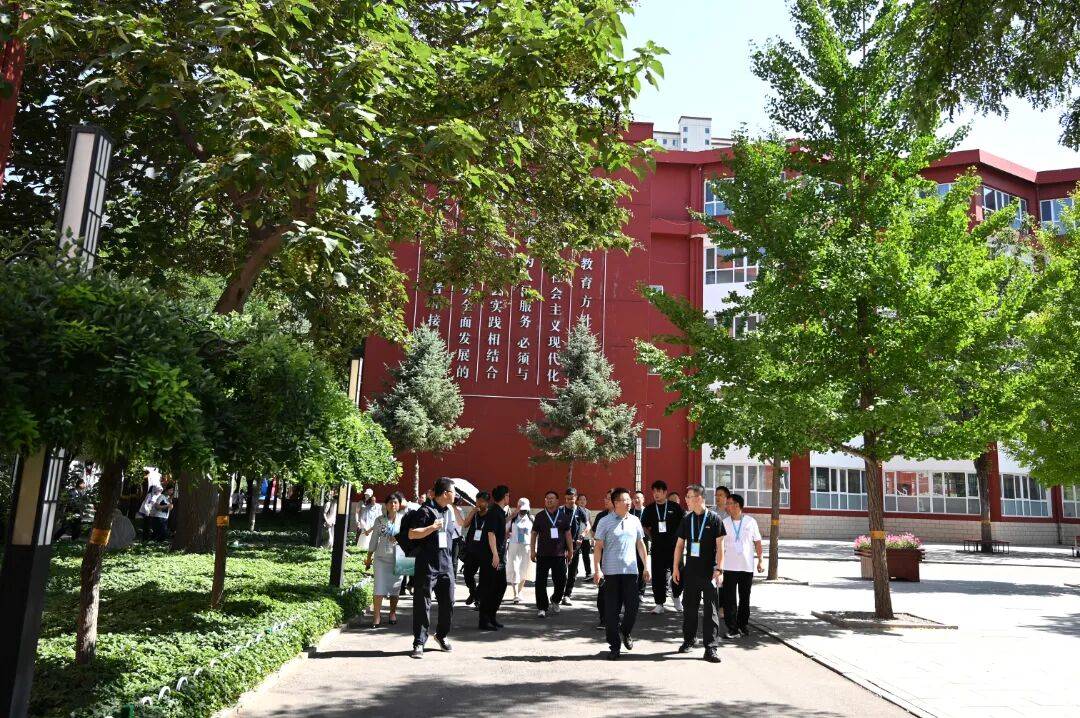 有朋自燕趙來！河北省滄州市鹽山中學走進忻州實驗中學考察交流