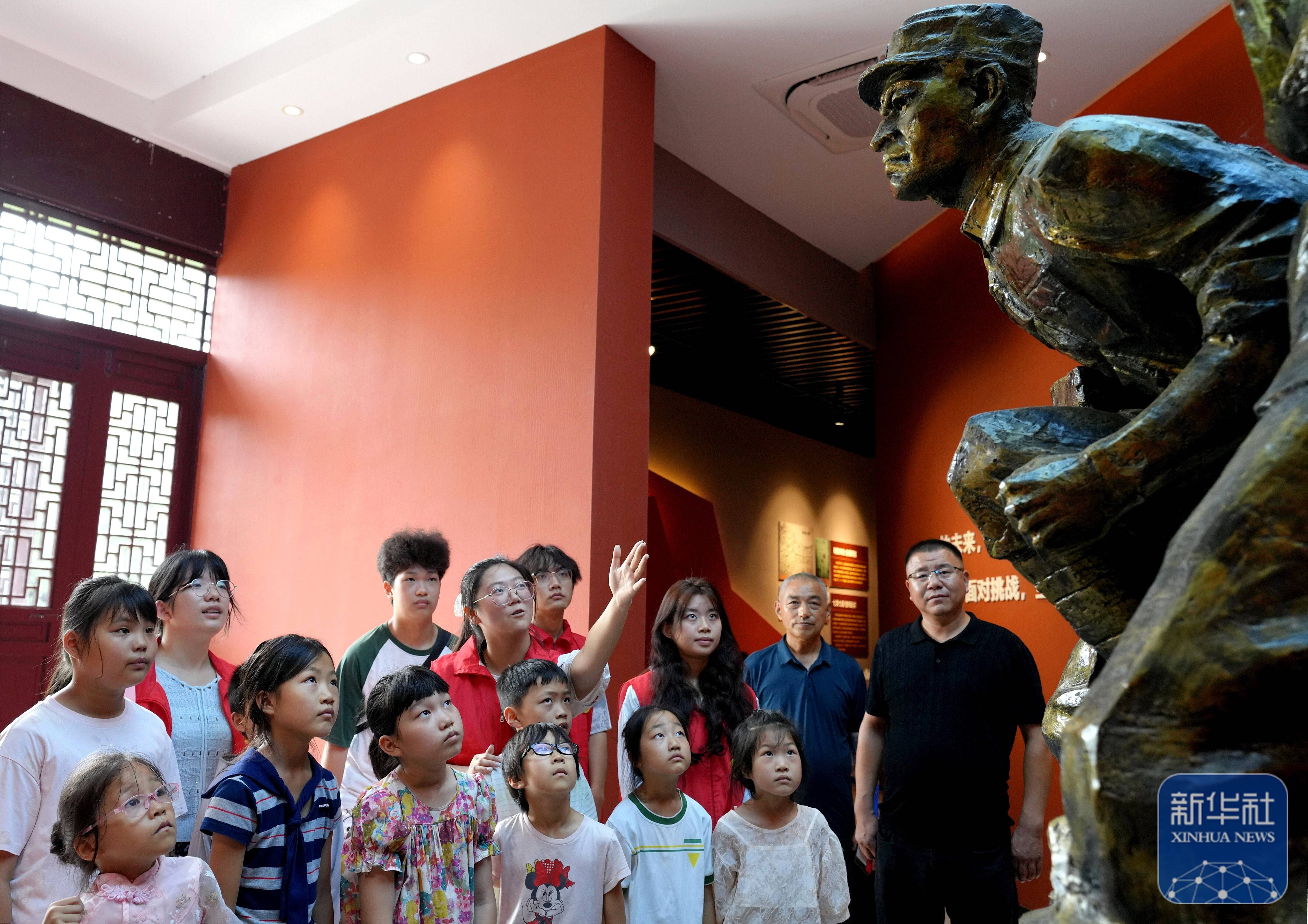 江蘇海安：大學生愛心支教點亮孩童多彩暑假