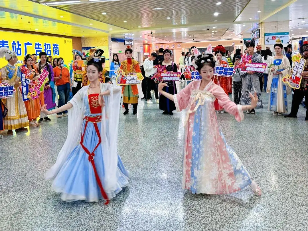 “神仙”來接大學新生！長春，來對了