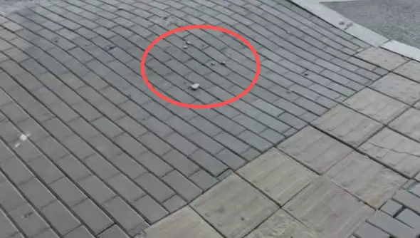地面頻現水泥塊？疑似從東聯路橋上掉落，管理單位：儘快核實處理