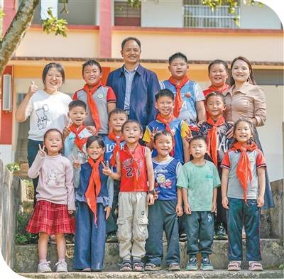 堅守，在落松地小學_教育要聞_大河網