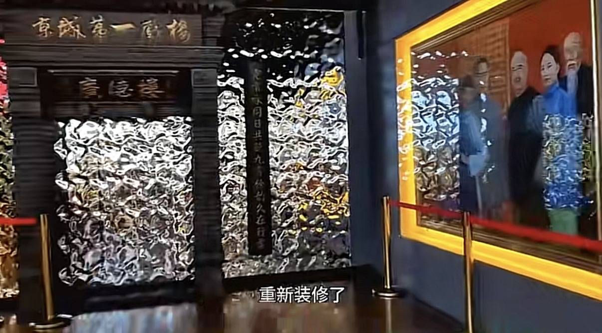原創德雲社門前畫像換成了郭麒麟，室內裝修煥然一新，老郭要讓位了？