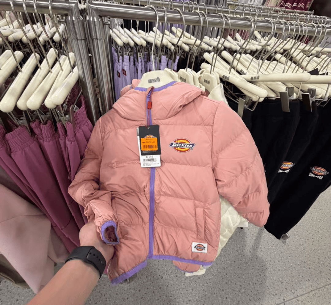 明天開業！200000件大牌服飾倉儲特賣，0.5折起！