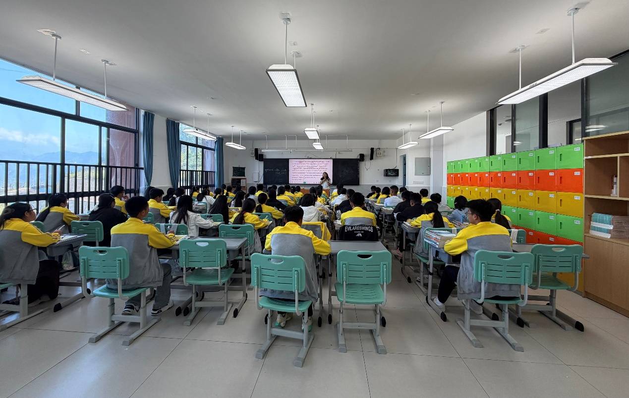 鎮海援建金陽中學教室及實驗室專案投入使用