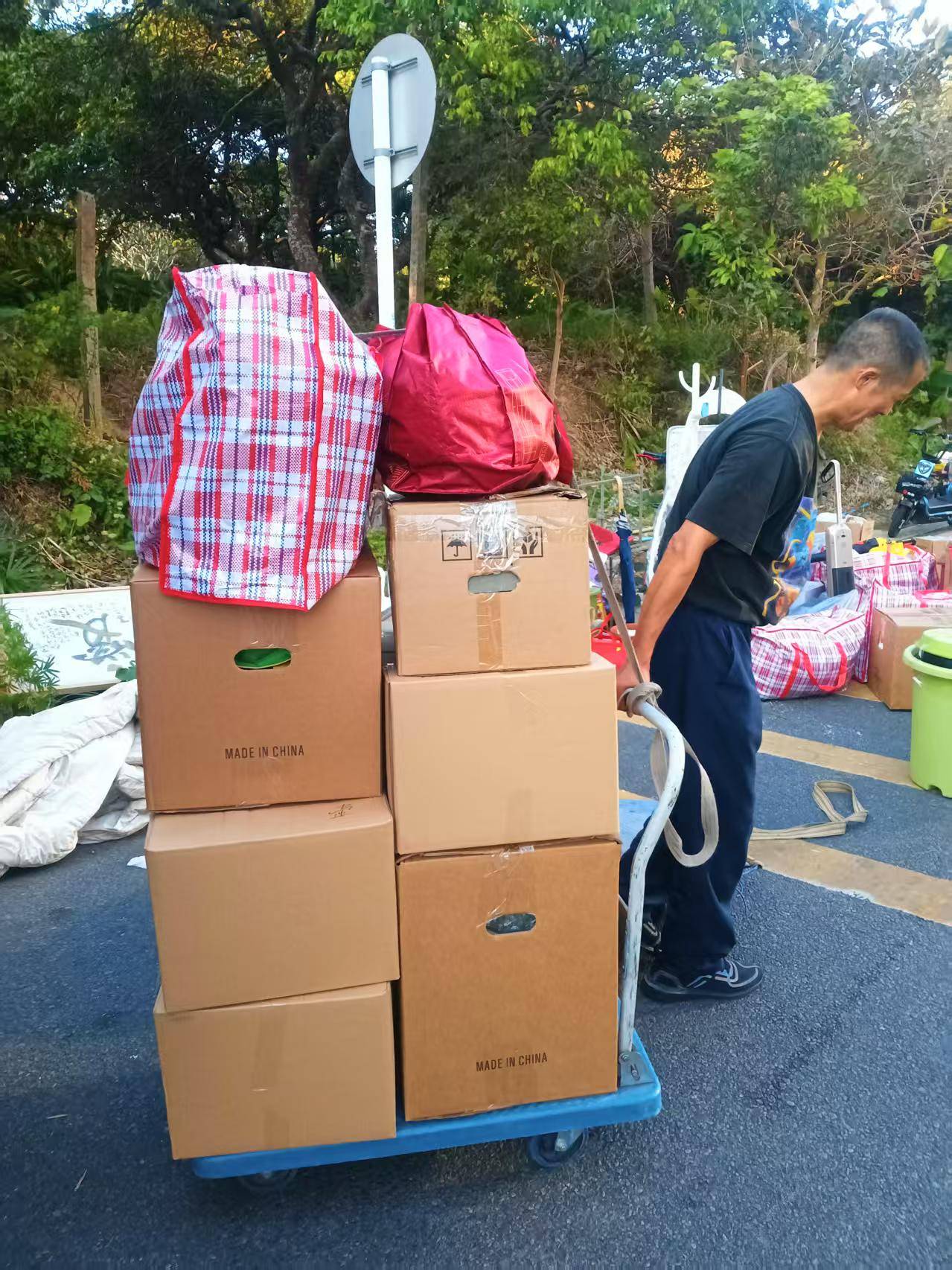 坪山搬家公司推薦：深圳坪山搬家怎麼選？新興城區搬家全攻略