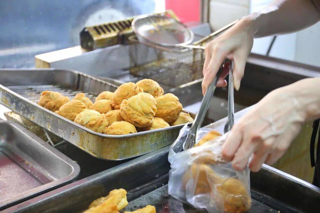 這10家讓人慾罷不能的“阿姨美食”，竟然撐起了廈門美食江湖的半邊天！